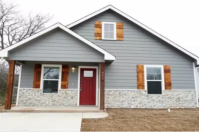 424 E Nelson Street, Denison, TX 75021 - Photo 1