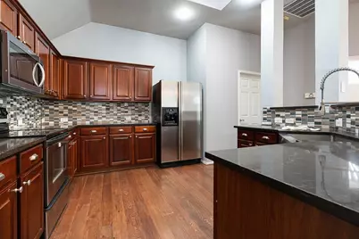 7904 Whispering Tree Lane, Plano, TX 75024 - Photo 7