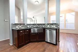 7904 Whispering Tree Ln, Plano, TX 75024 - Photo 9