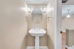 4541 N O'Connor Rd, Irving, TX 75062 - Photo 11