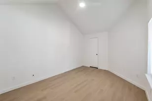 5550 Spring Valley Rd, Dallas, TX 75254 - Photo 11