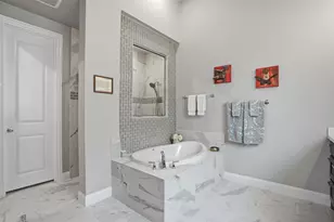 4109 Hawthorn Dr, Aubrey, TX 76227 - Photo 11