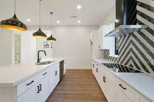 2150 Oak Haven Ct, Garland, TX 75044 - Photo 9