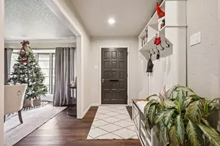 4628 Ridgemont Rd, Haltom City, TX 76117 - Photo 5