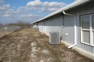 12600 W Hwy 82 Hwy W, Savoy, TX 75479 - Photo 13