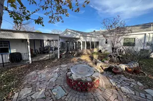 909 Rindie St, Irving, TX 75060 - Photo 15