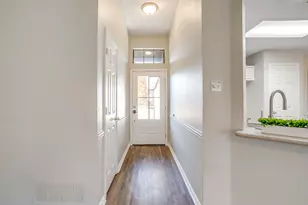 104 Sandlewood Ln, Burleson, TX 76028 - Photo 5