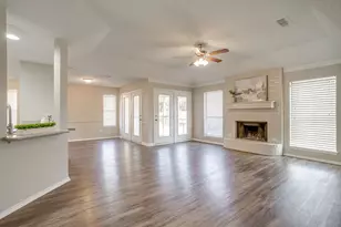 104 Sandlewood Ln, Burleson, TX 76028 - Photo 21