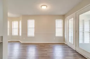 104 Sandlewood Ln, Burleson, TX 76028 - Photo 9