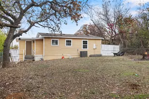 5800 Truman Dr, Fort Worth, TX 76112 - Photo 23