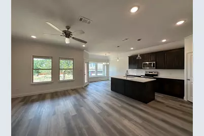 418 S 2nd Street, Krum, TX 76249 - Photo 7