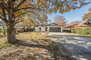 3600 Swafford St, Arlington, TX 76015 - Photo 3