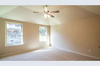 2718 Austin Drive, Granbury, TX 76048 - Photo 11