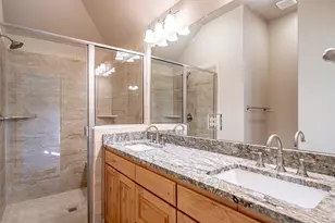 2718 Austin Dr, Granbury, TX 76048 - Photo 9