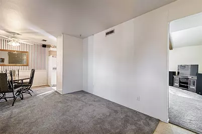 2512 Towerwood Drive, Carrollton, TX 75006 - Photo 5