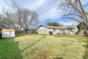 2512 Towerwood Dr, Carrollton, TX 75006 - Photo 25