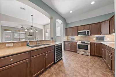 10445 Condor Loop, Waco, TX 76708 - Photo 7