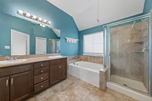 10445 Condor Loop, Waco, TX 76708 - Photo 11