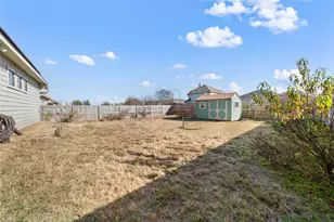 10445 Condor Loop, Waco, TX 76708 - Photo 17