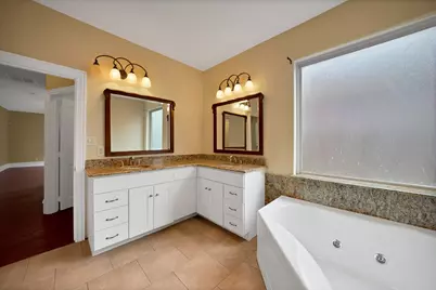 4009 Wheeler Street, Fort Worth, TX 76111 - Photo 19