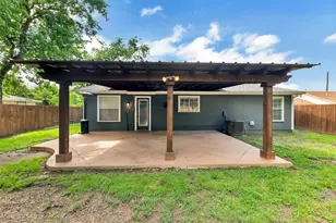 408 N Walnut St, Roanoke, TX 76262 - Photo 21