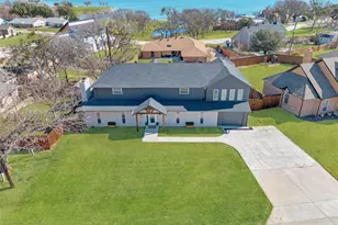 710 Meadow Lake Dr, Little Elm, TX 75068 - Photo 3