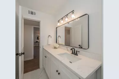 710 Meadow Lake Drive, Little Elm, TX 75068 - Photo 21