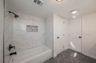 710 Meadow Lake Dr, Little Elm, TX 75068 - Photo 23