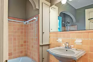 6802 Vivian Ave, Dallas, TX 75223 - Photo 19