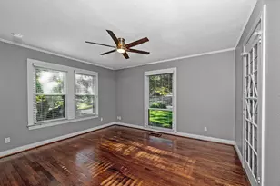 6802 Vivian Ave, Dallas, TX 75223 - Photo 23