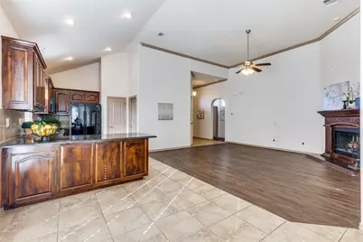 14308 Snaffle Bit Trail, Fort Worth, TX 76052 - Photo 9