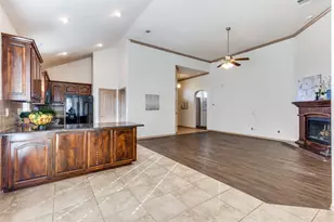 14308 Snaffle Bit Trail, Fort Worth, TX 76052 - Photo 9