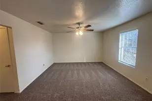 300 S Magnolia St, Crowley, TX 76036 - Photo 9