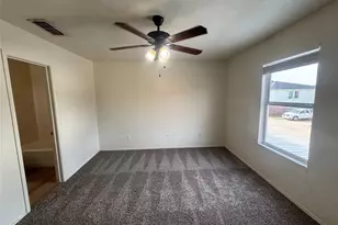 300 S Magnolia St, Crowley, TX 76036 - Photo 11