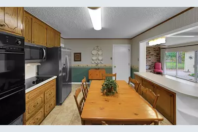 136 Bowie Street, McGregor, TX 76657 - Photo 13