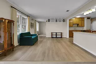 136 Bowie St, McGregor, TX 76657 - Photo 7