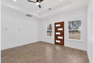 114 Garner Drive, Mabank, TX 75156 - Photo 5