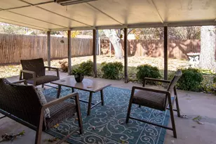 241 Hedgerow Ln, Lewisville, TX 75057 - Photo 23