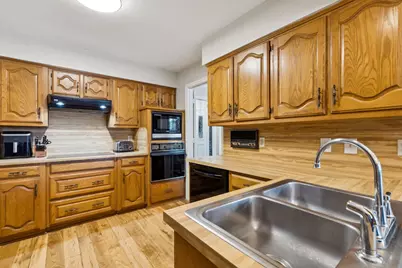 2218 Valley Mill, Carrollton, TX 75006 - Photo 13