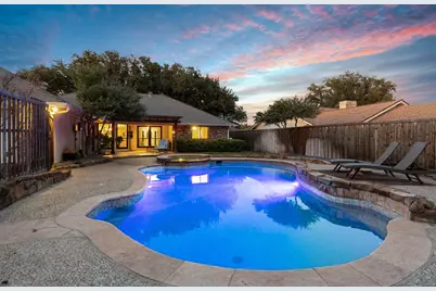 2218 Valley Mill, Carrollton, TX 75006 - Photo 5