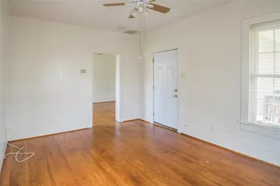 1017 Collier Street, Denton, TX 76201 - Photo 3