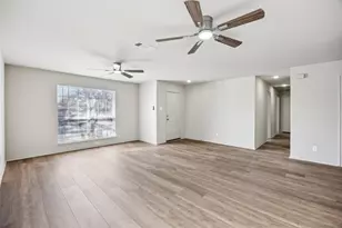 5601 Chimney Rock Dr, Arlington, TX 76017 - Photo 5