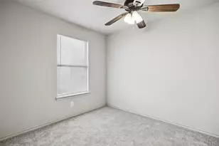 5601 Chimney Rock Dr, Arlington, TX 76017 - Photo 23