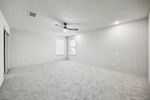 5601 Chimney Rock Dr, Arlington, TX 76017 - Photo 15