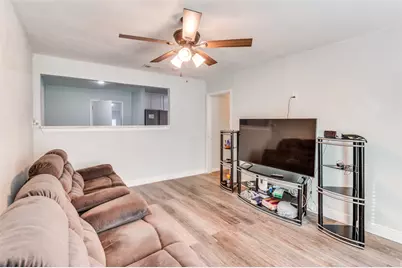 806 Highland Drive, Grand Prairie, TX 75051 - Photo 7