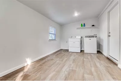 806 Highland Drive, Grand Prairie, TX 75051 - Photo 17