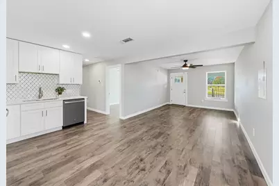 104 Clark Street, Whitesboro, TX 76273 - Photo 5