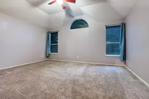 1215 Waterford Oaks Cir, Cedar Hill, TX 75104 - Photo 17