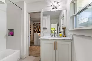 6145 Marquita Ave, Dallas, TX 75214 - Photo 23