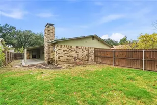 2901 Branch Oaks Dr, Garland, TX 75043 - Photo 19